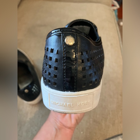 Michael kors black flats - Picture 3 of 4